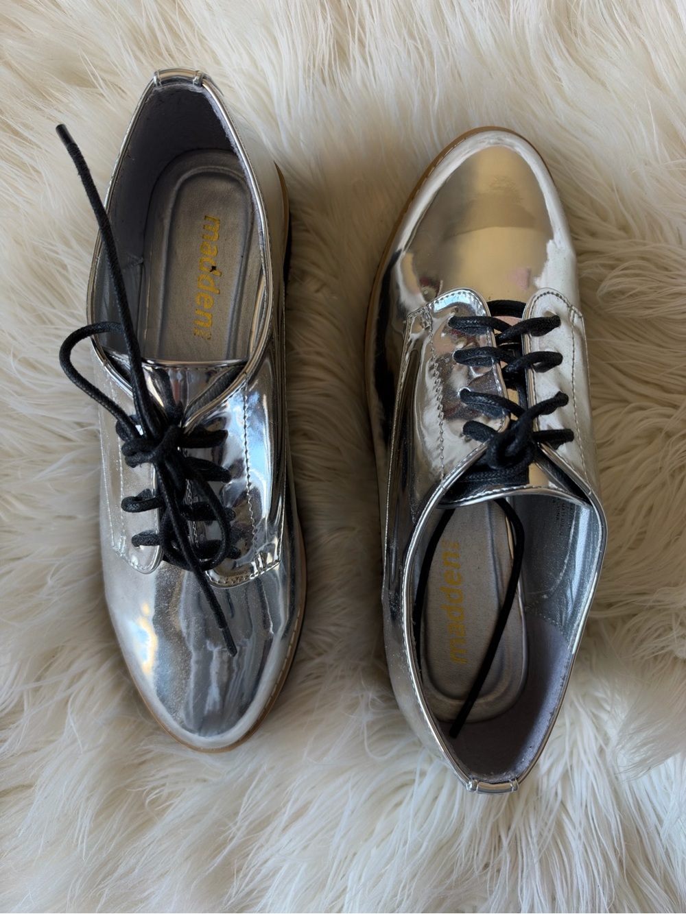 Madden Girl Silver Metallic Lace-Up Platform Oxfords